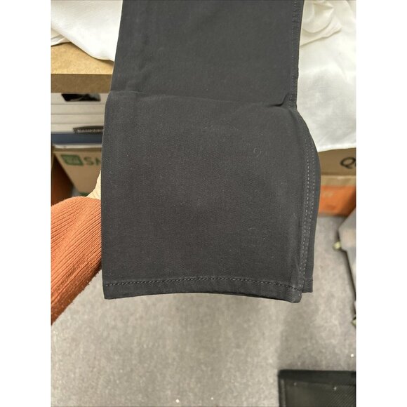 Men’s Jeans Rugged Wear Relaxed Fit 32x32 - Picture 4 of 8